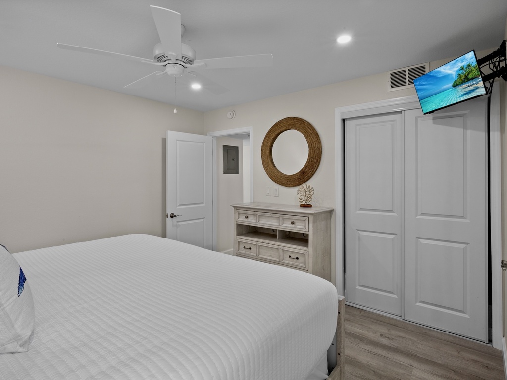 Primary Bedroom, King bed and TV