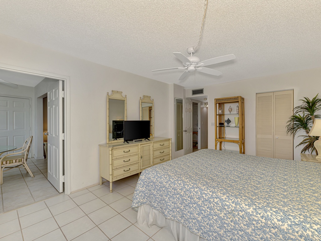 Primary Bedroom, King