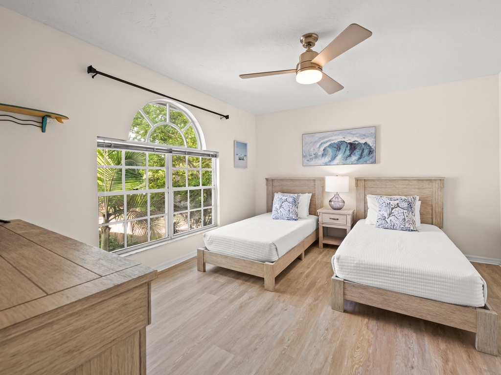 Fourth Bedroom - Two Twins