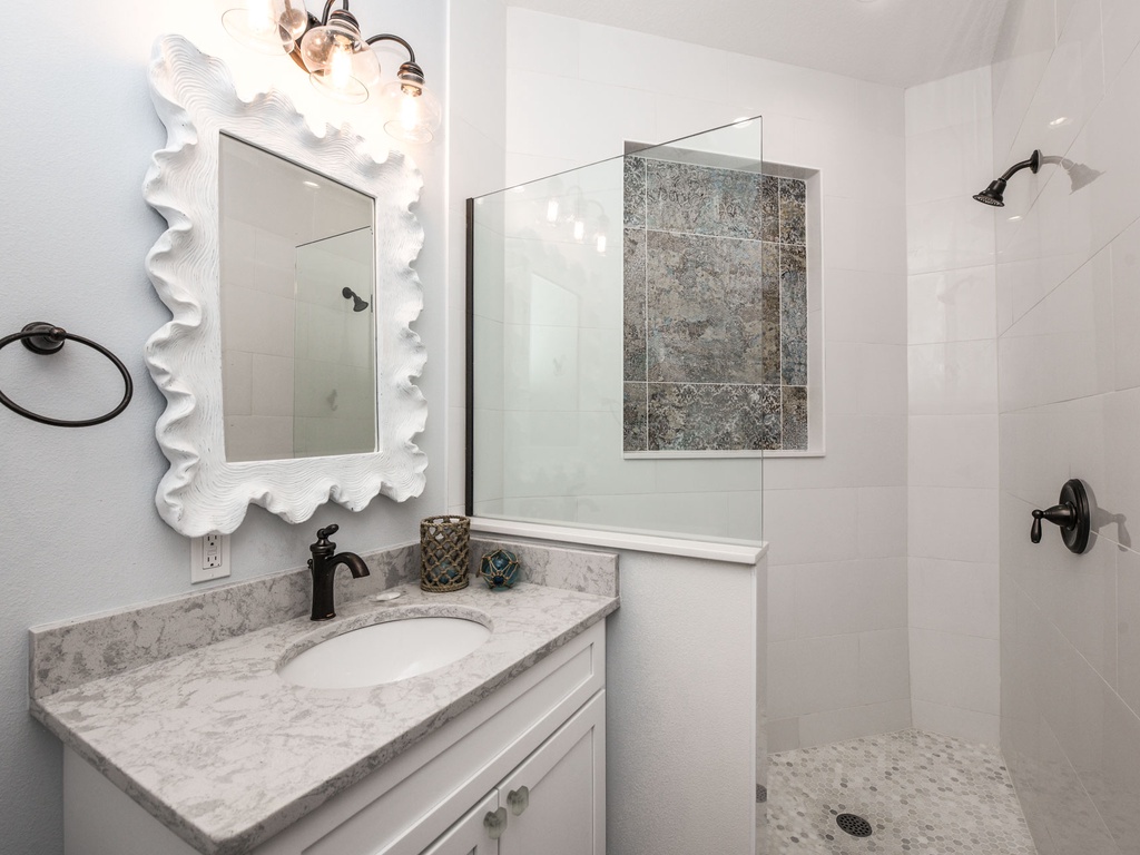 Third Bathroom, Ensuite