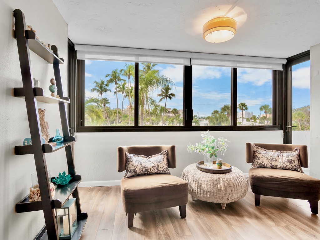 Seating with Tropical Backdrop