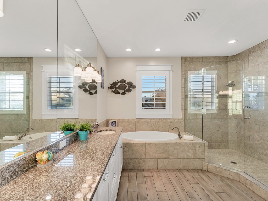 Primary Bathroom, Ensuite