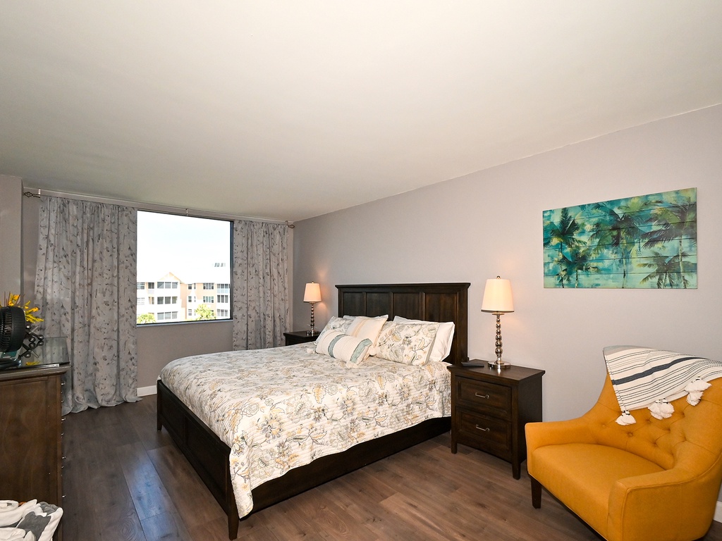 Primary Bedroom, King