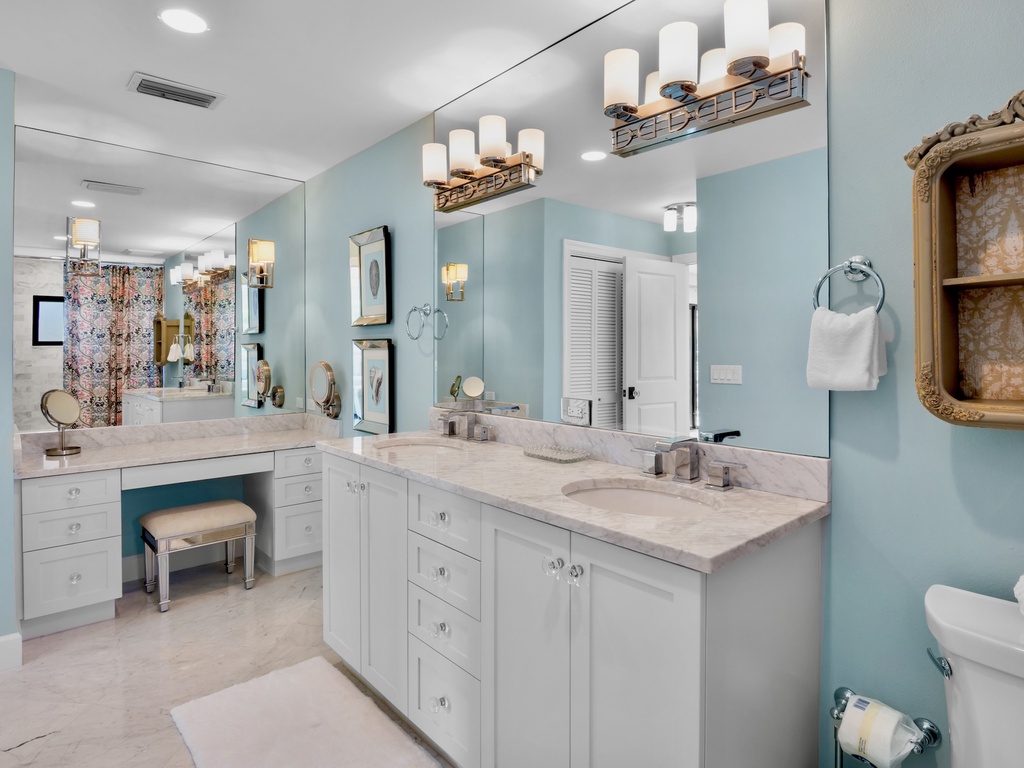 Primary Ensuite Bathroom