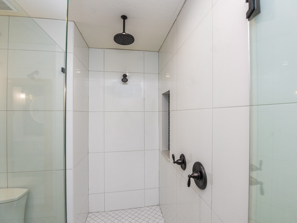 Primary Ensuite