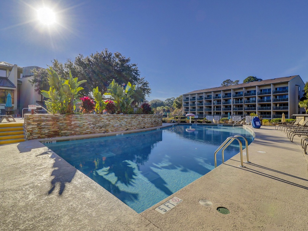 Island Club 5104 Photo
