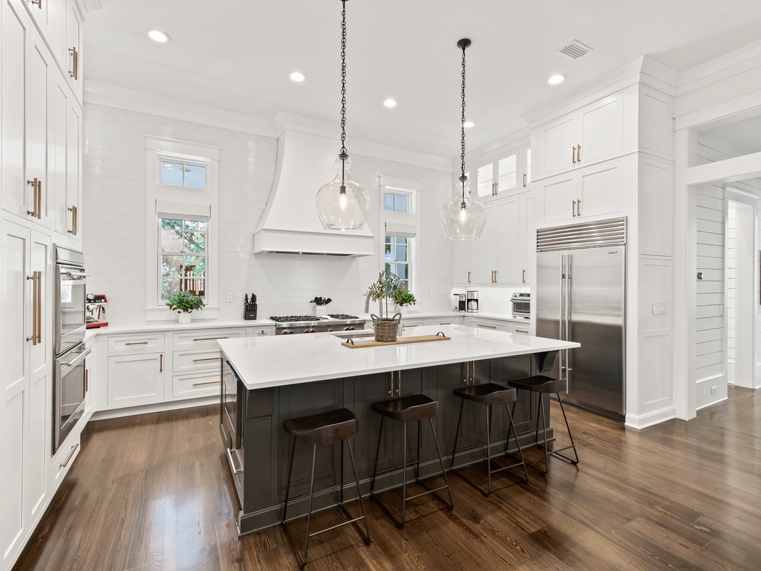 First Floor: Kitchen