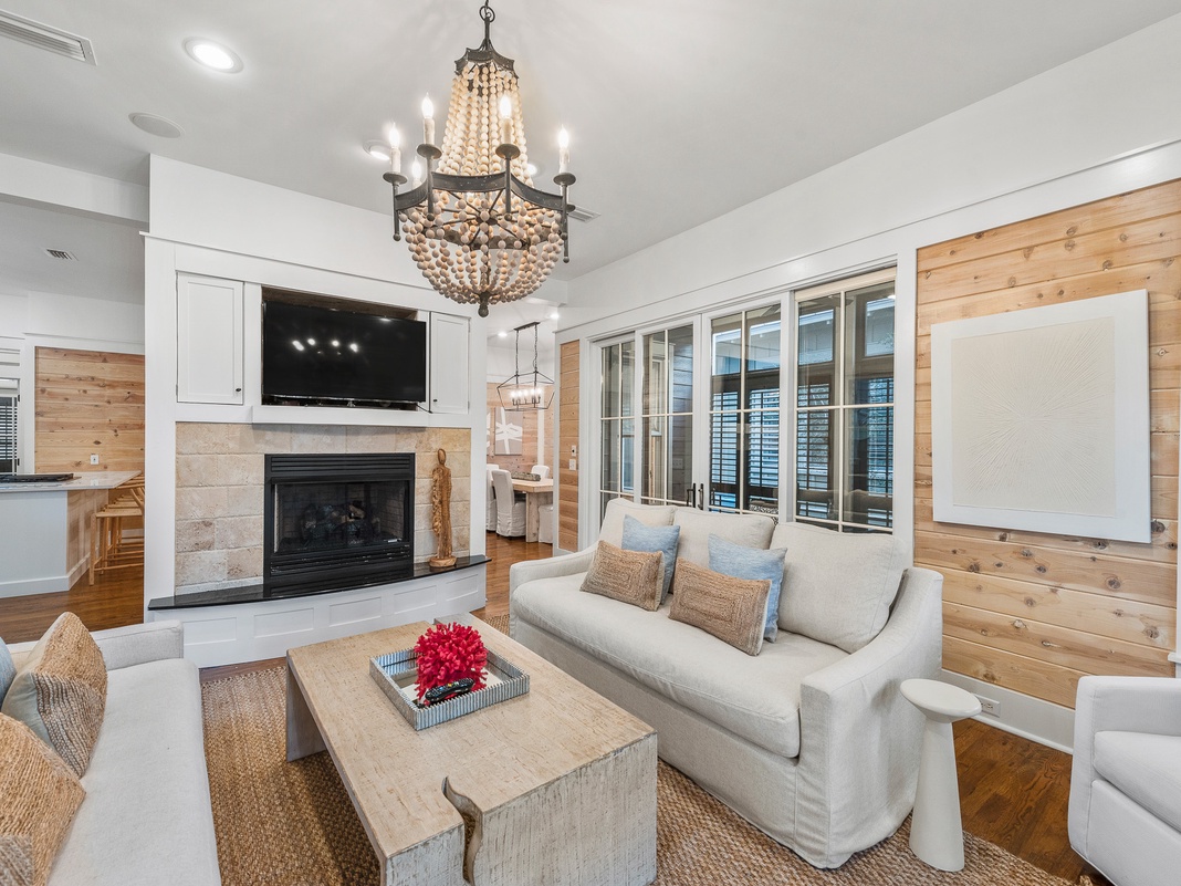 First Floor: Living Area