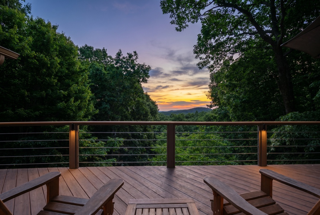 Quail's Landing at Big Canoe - Entry Level Deck Views