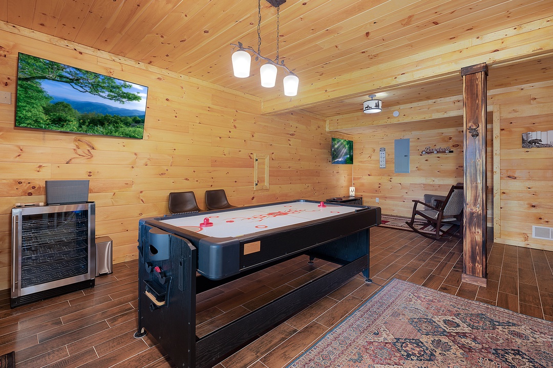 Heavens View - Lower Level Entertainment Area