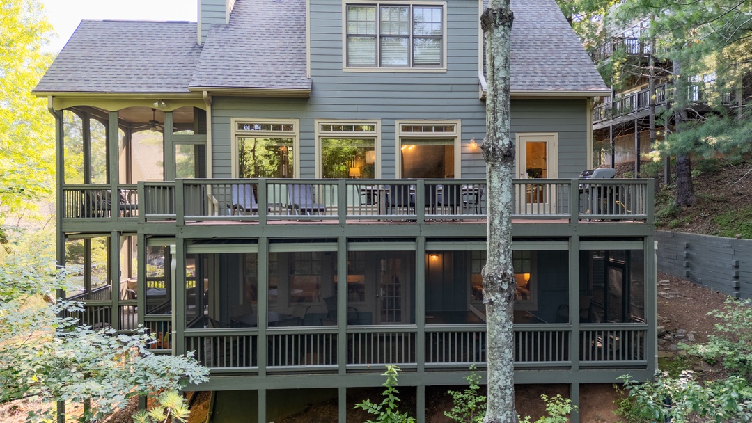 Laurel Landing Lodge