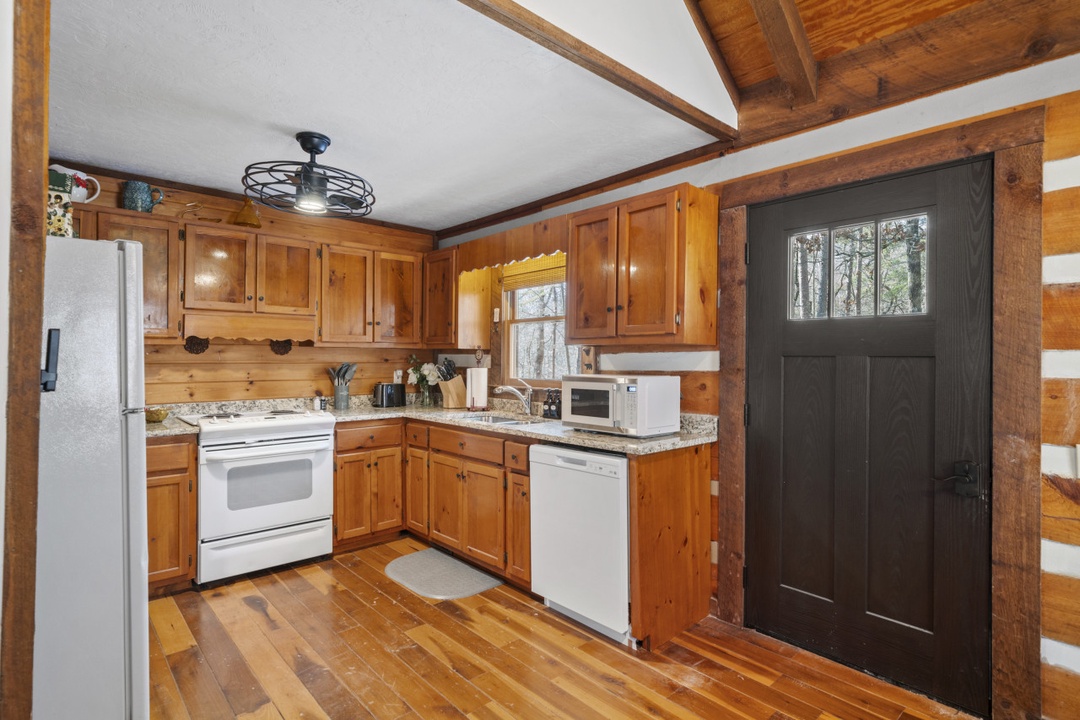 Forest Footprints - Entry Level Kitchen