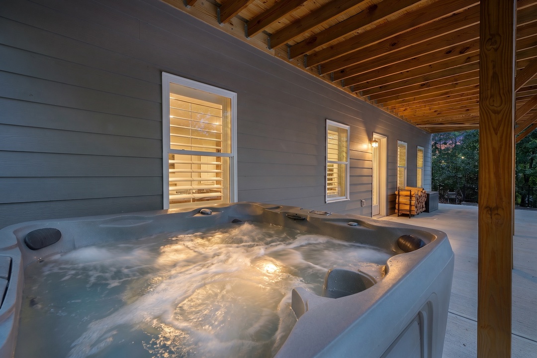 Pinebrook Haven - Covered Hot Tub