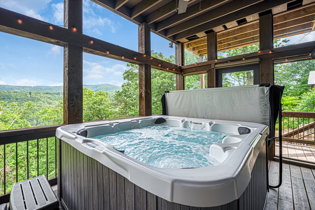 Morning Glow- Hot Tub