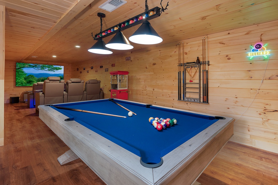 Peaches & Streams - Lower Level Game Room & Theater Room