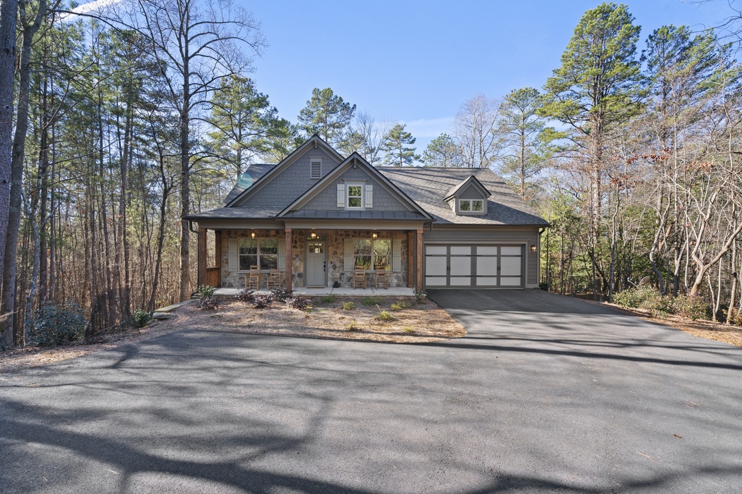Sycamore's Haven - Exterior