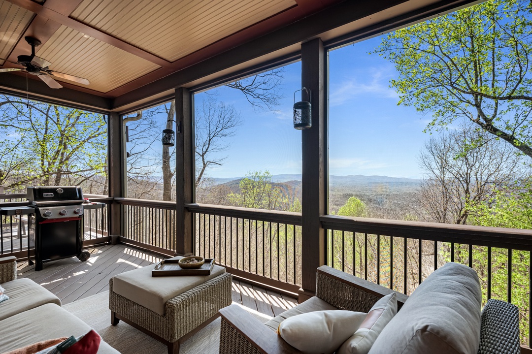 High Alibi - Entry Level Partial Screened-In Deck