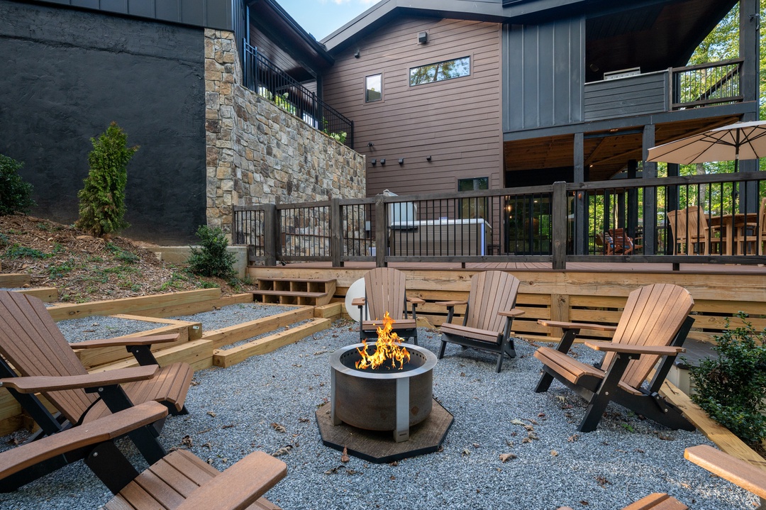 Weaver's Nest - Lower Level Smokeless Firepit