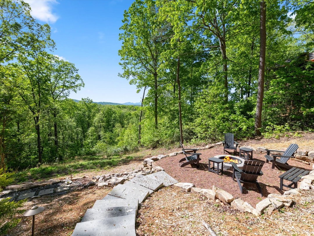 Mountain Breeze - Firepit