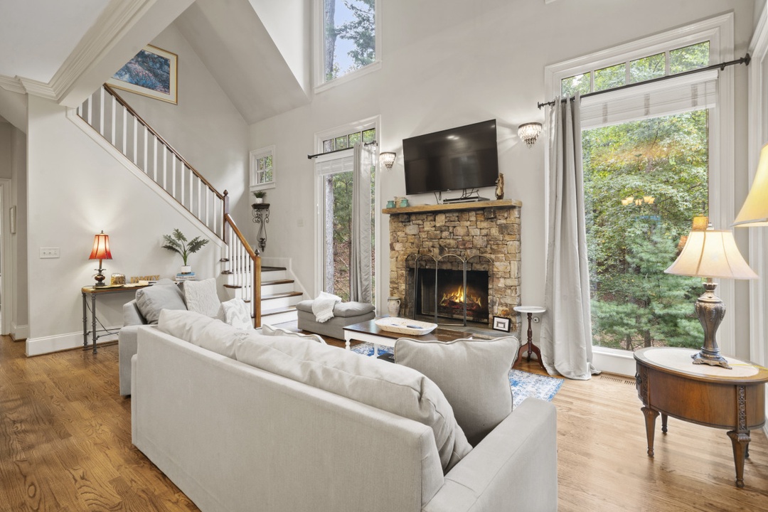 Ridgeview Retreat - Entry Level Living Room