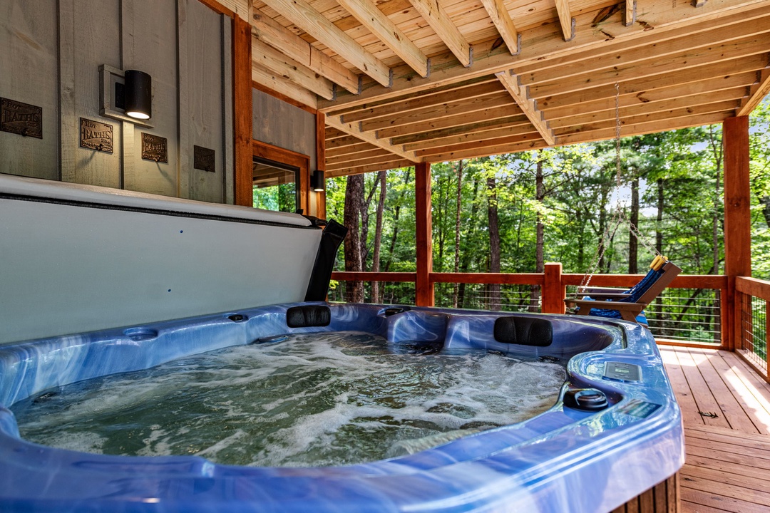 Oliver's Modern Twist- Hot Tub