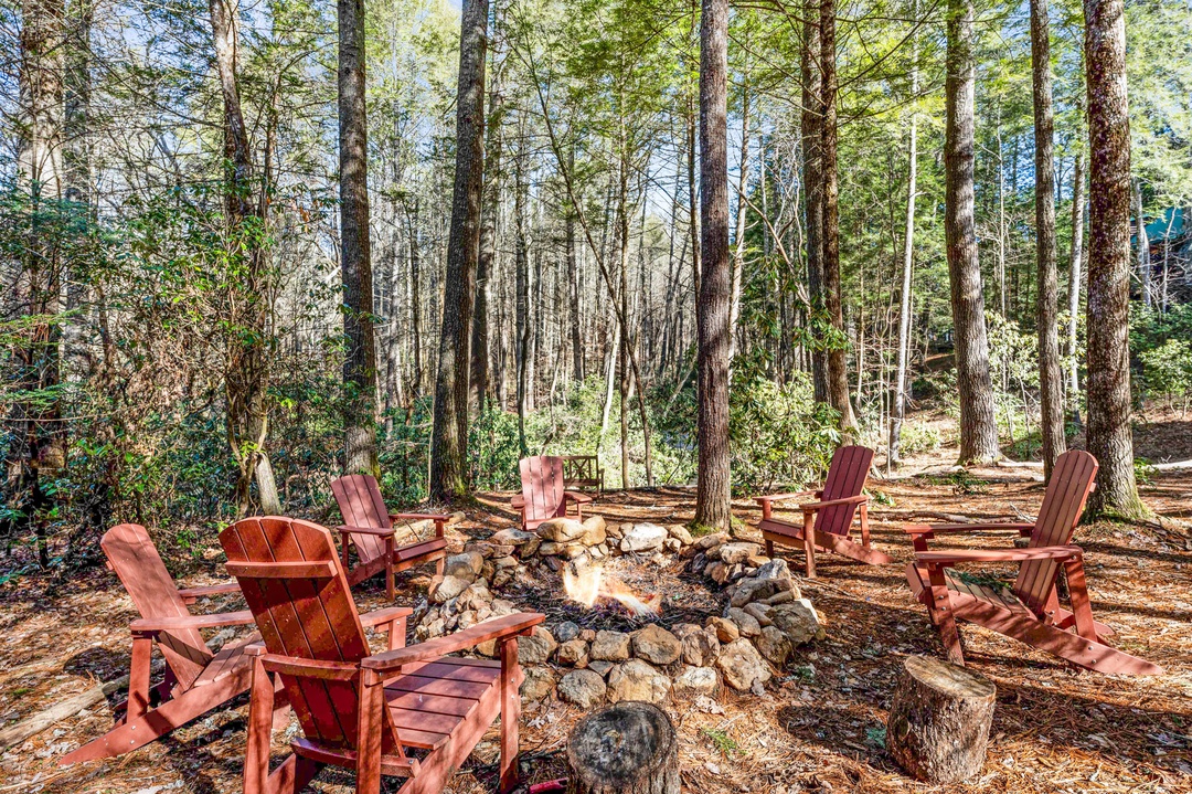 Bear Creek: Fire Pit