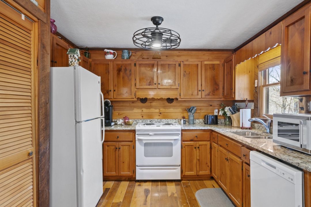 Forest Footprints - Entry Level Kitchen