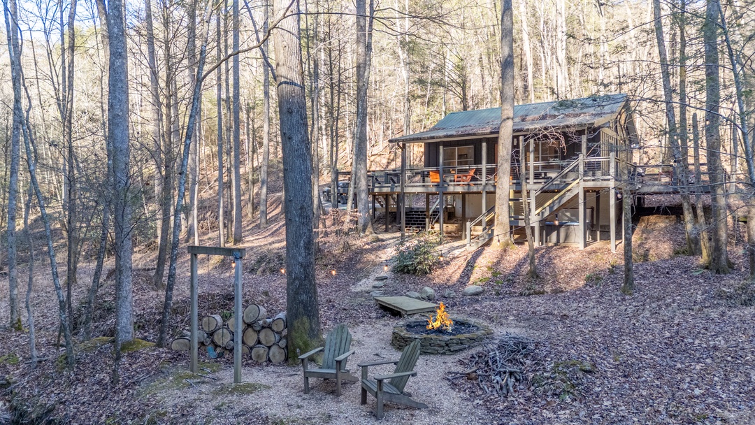 706 On The Creek - Exterior