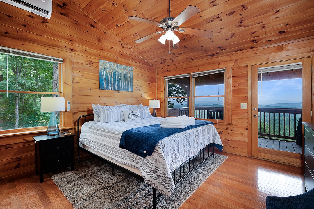 Finally Made It - Captivating Views from the Comfort of your Bed