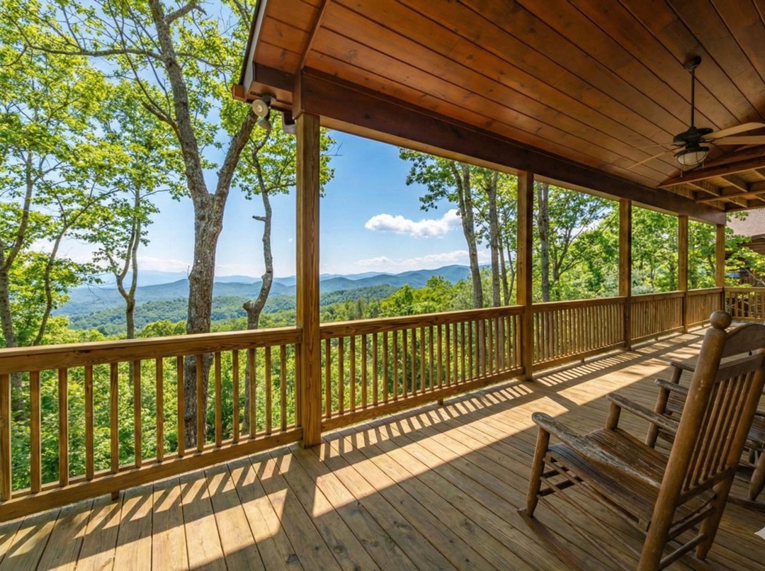 ABearsLair-MountainViewCabin-DeckView