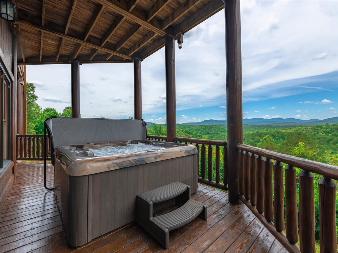 Serenity - Hot Tub