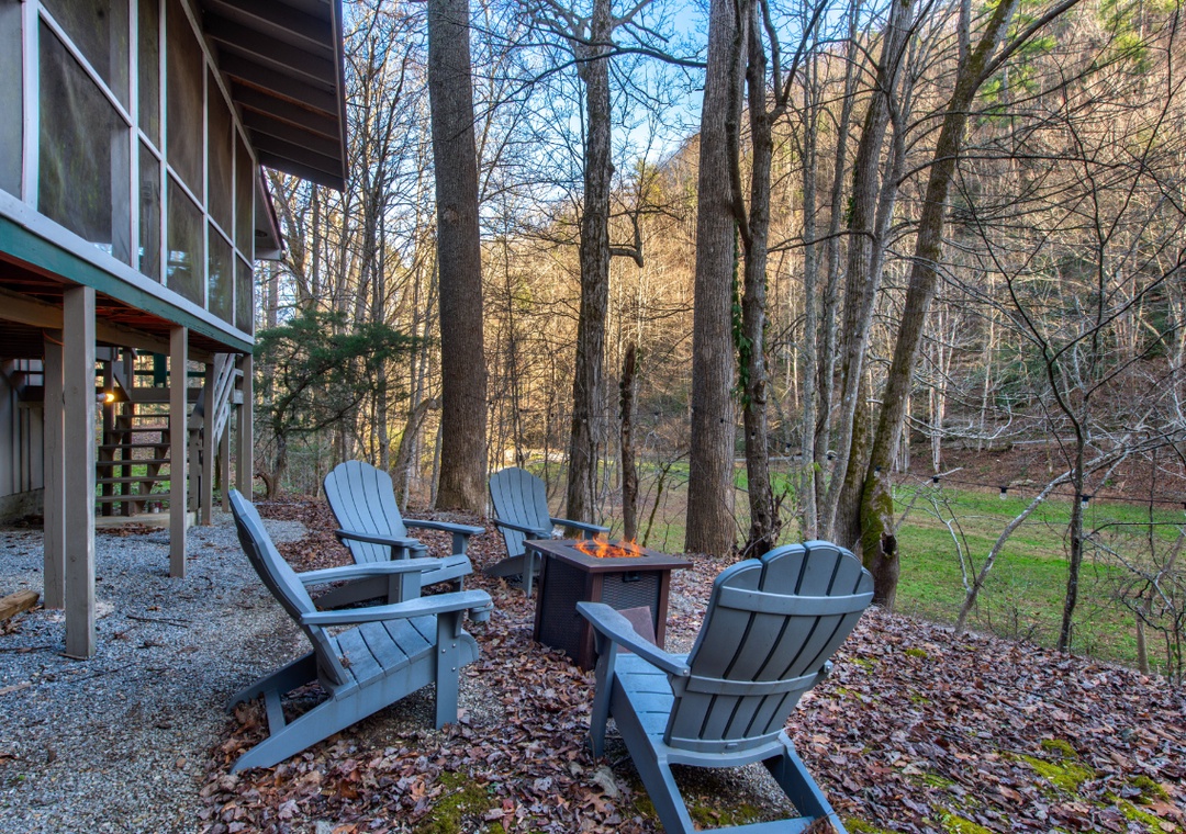 Clear Fork Farm's crackling firepit
