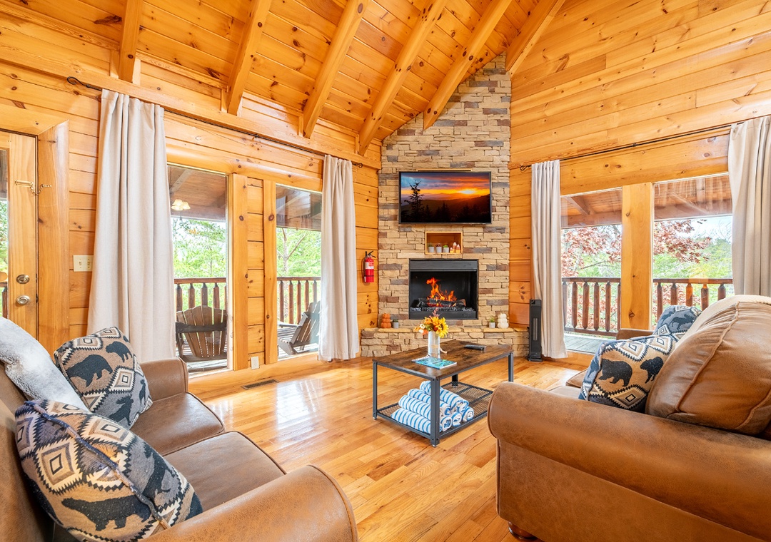 Bear Bottoms Cabin's cozy living area