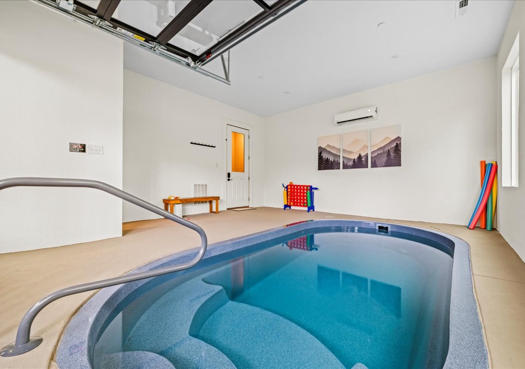 Lookout Lodge's private heated indoor pool