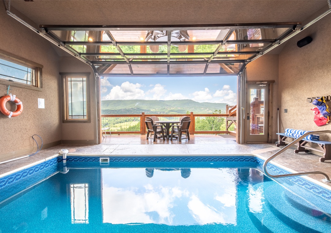 The Lodge At Coopers Hawk