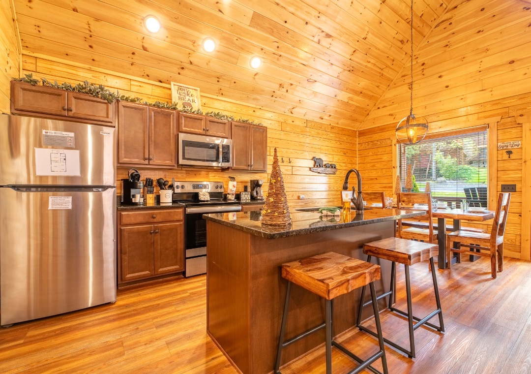 Fully equipped kitchen and dining space - perfect for meals together.
