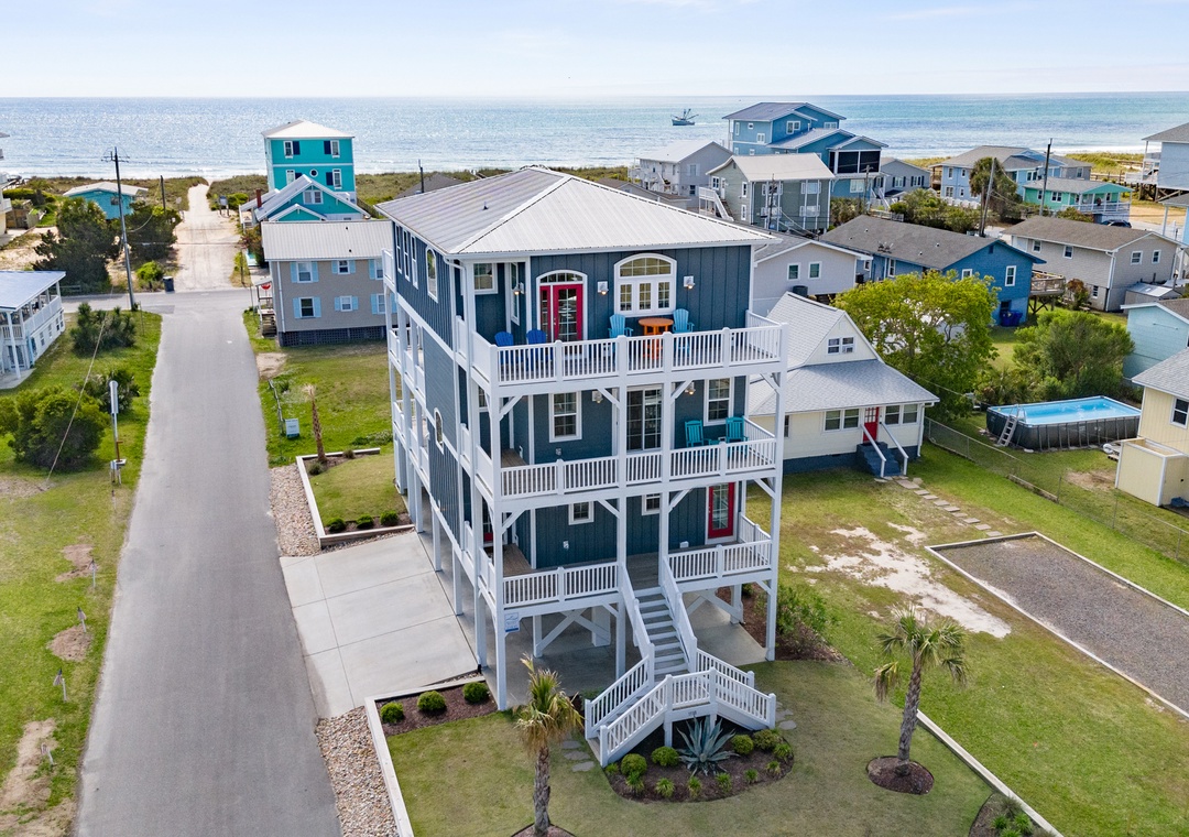The Caddyshack at Carolina Beach