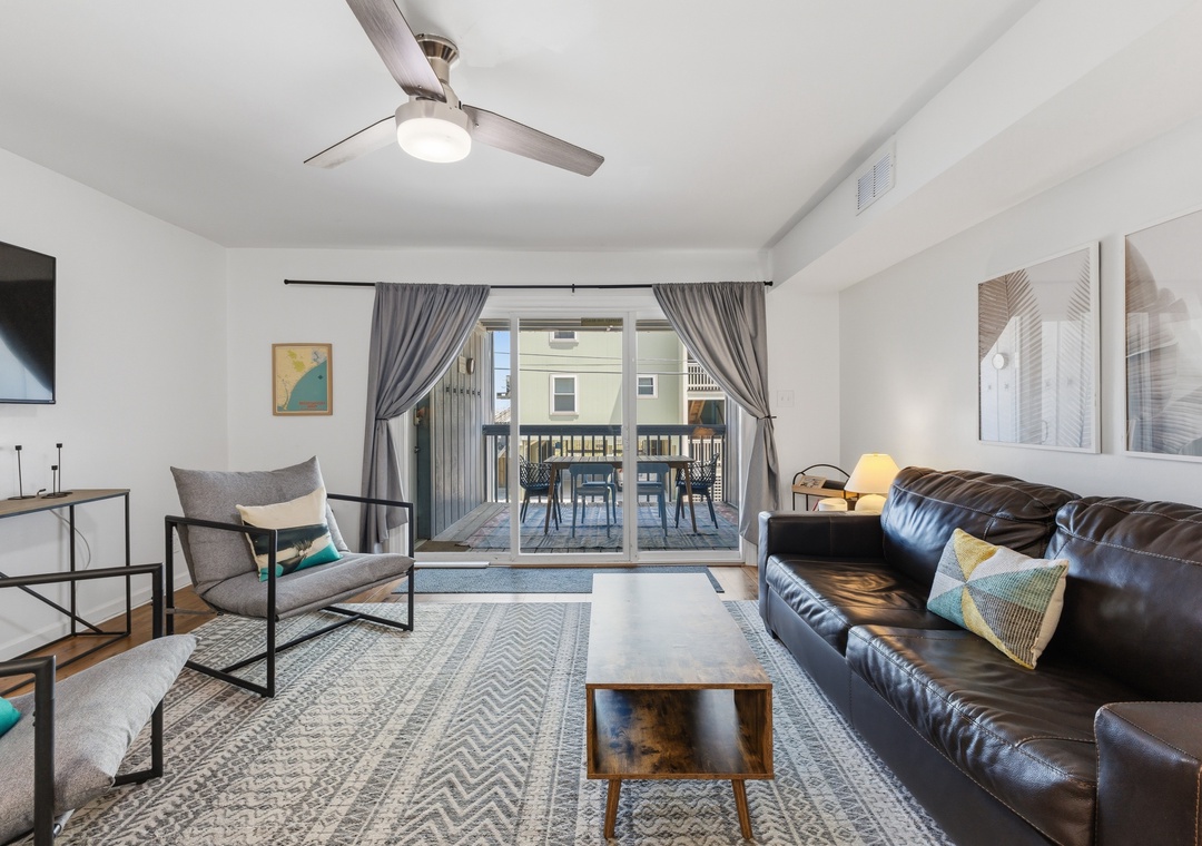 Sea-renity Now- Main Living Area