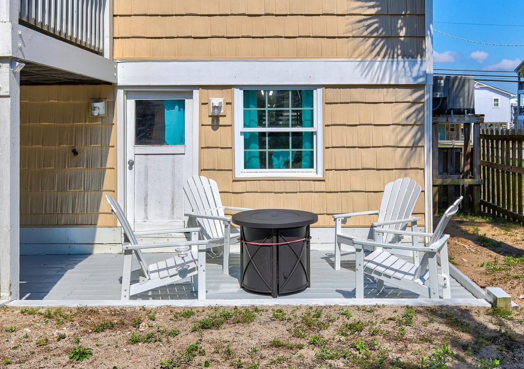 035-041-Outdoor Living Area-1500x1000
