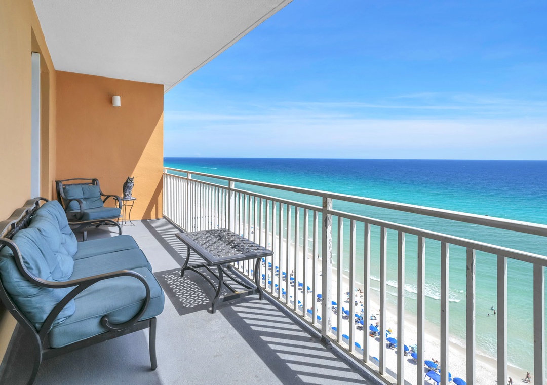 Splash 1003W balcony