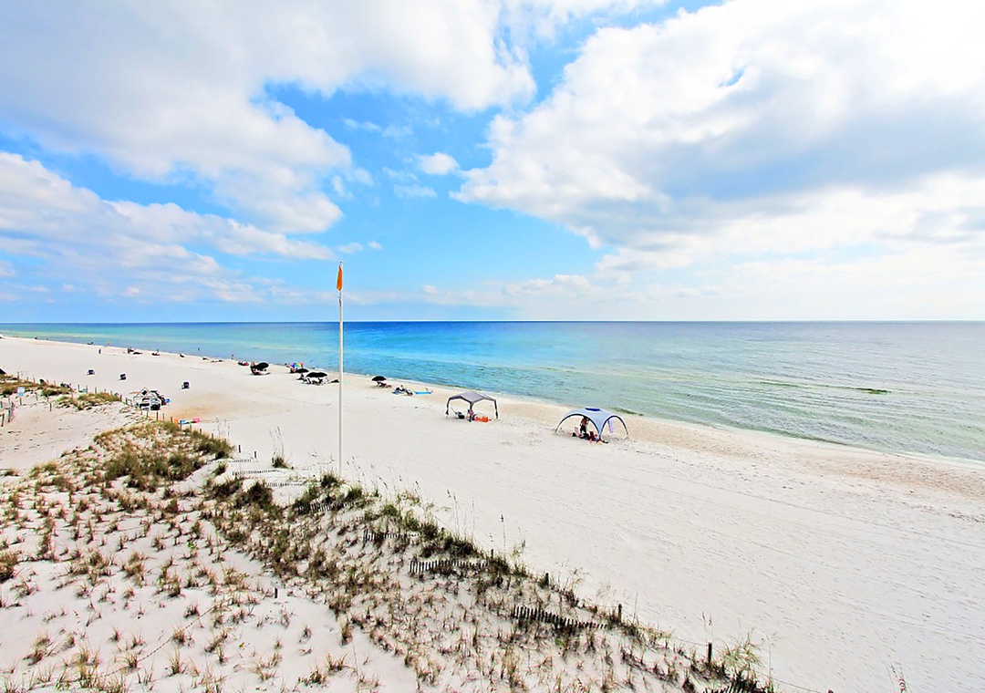 Beautiful beach at Pinnacle Port