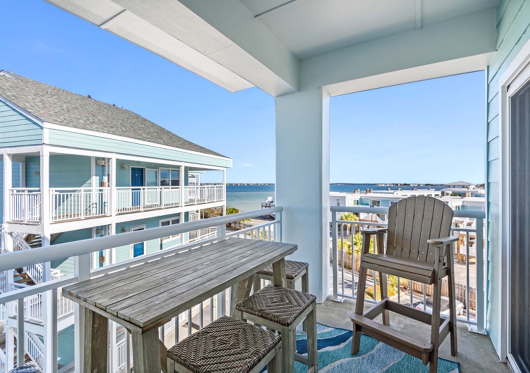 Private balcony with Sound views