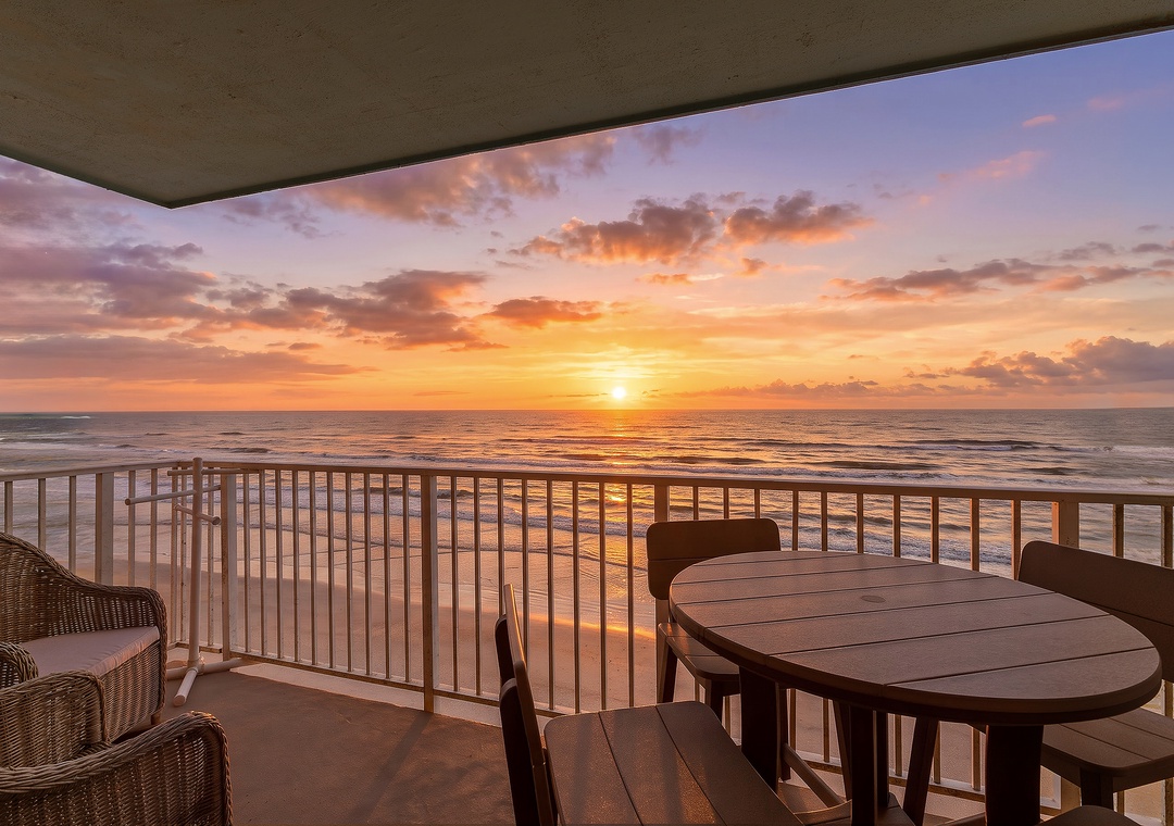 Smyrna Beach Club 614B