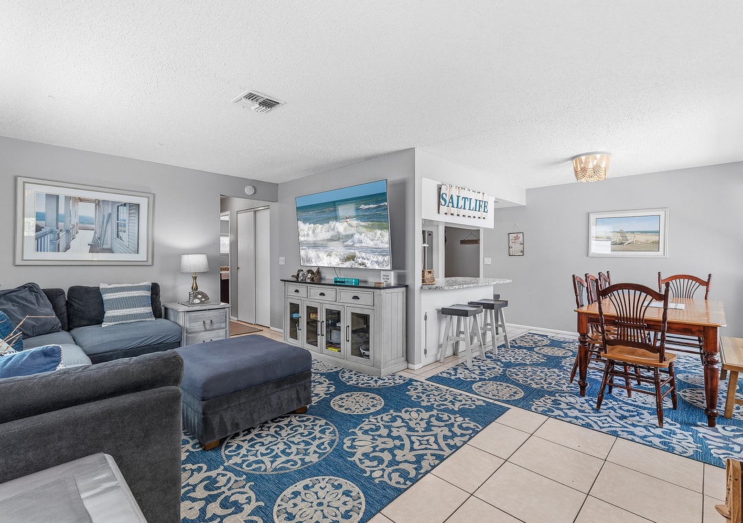Aqua Beach Bungalow