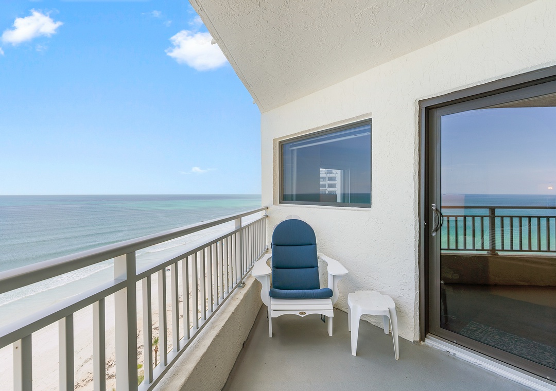 Private balcony with stunning ocean views