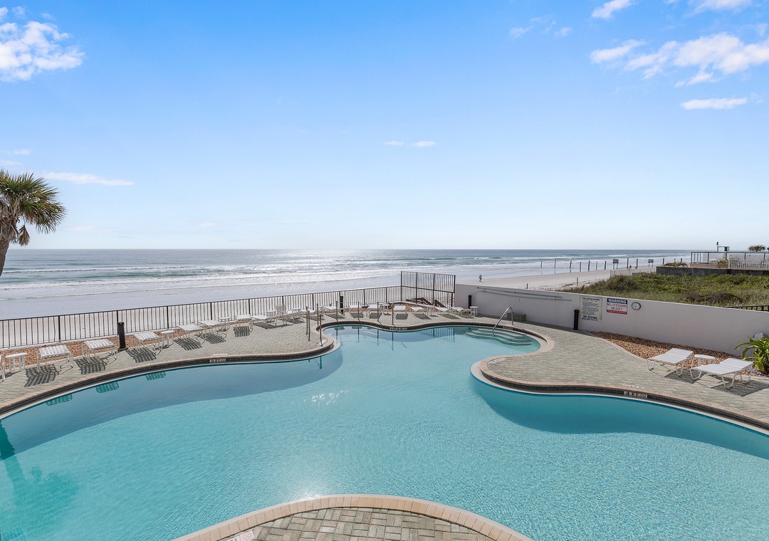 Beachfront Pool