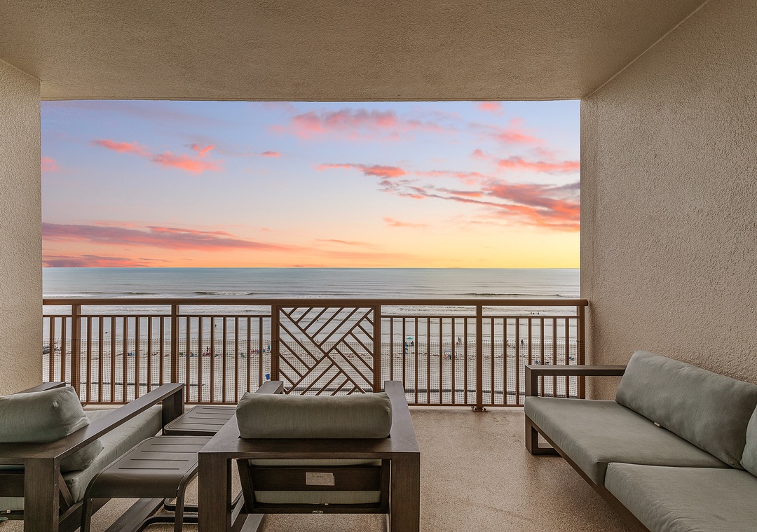 Breathtaking Direct Oceanfront Views