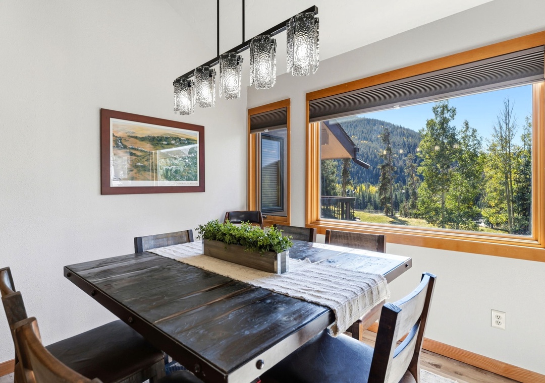 Gather around your dining table and let the mountain views set the scene for every meal.