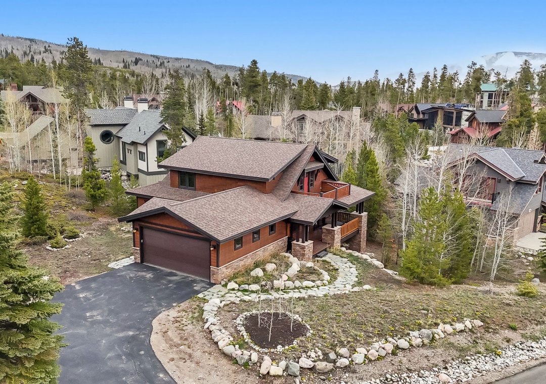 Larson Lodge