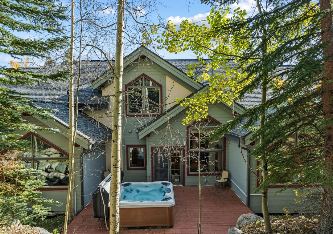 The property is nestled among aspens and evergreens, with a private hot tub on your deck to enjoy after a day of adventure.